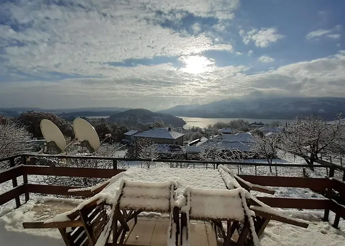 Mihaela Retreat Guest house *