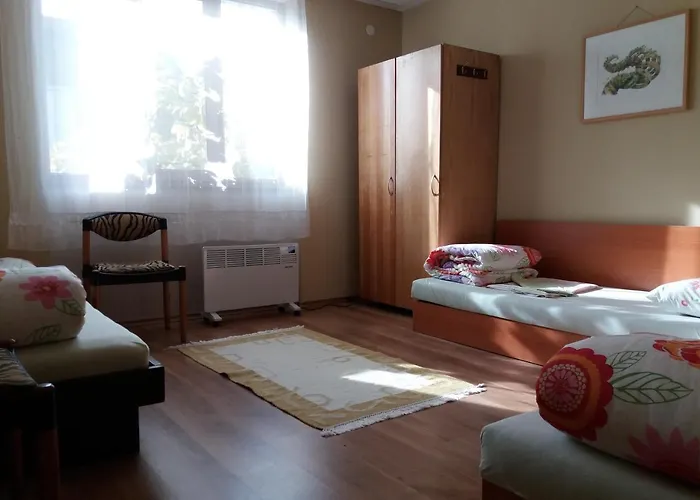 Mihaela Retreat Gnyazdovo