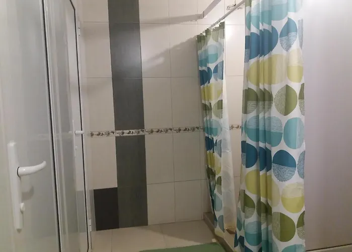 Mihaela Retreat Guest house Gnyazdovo